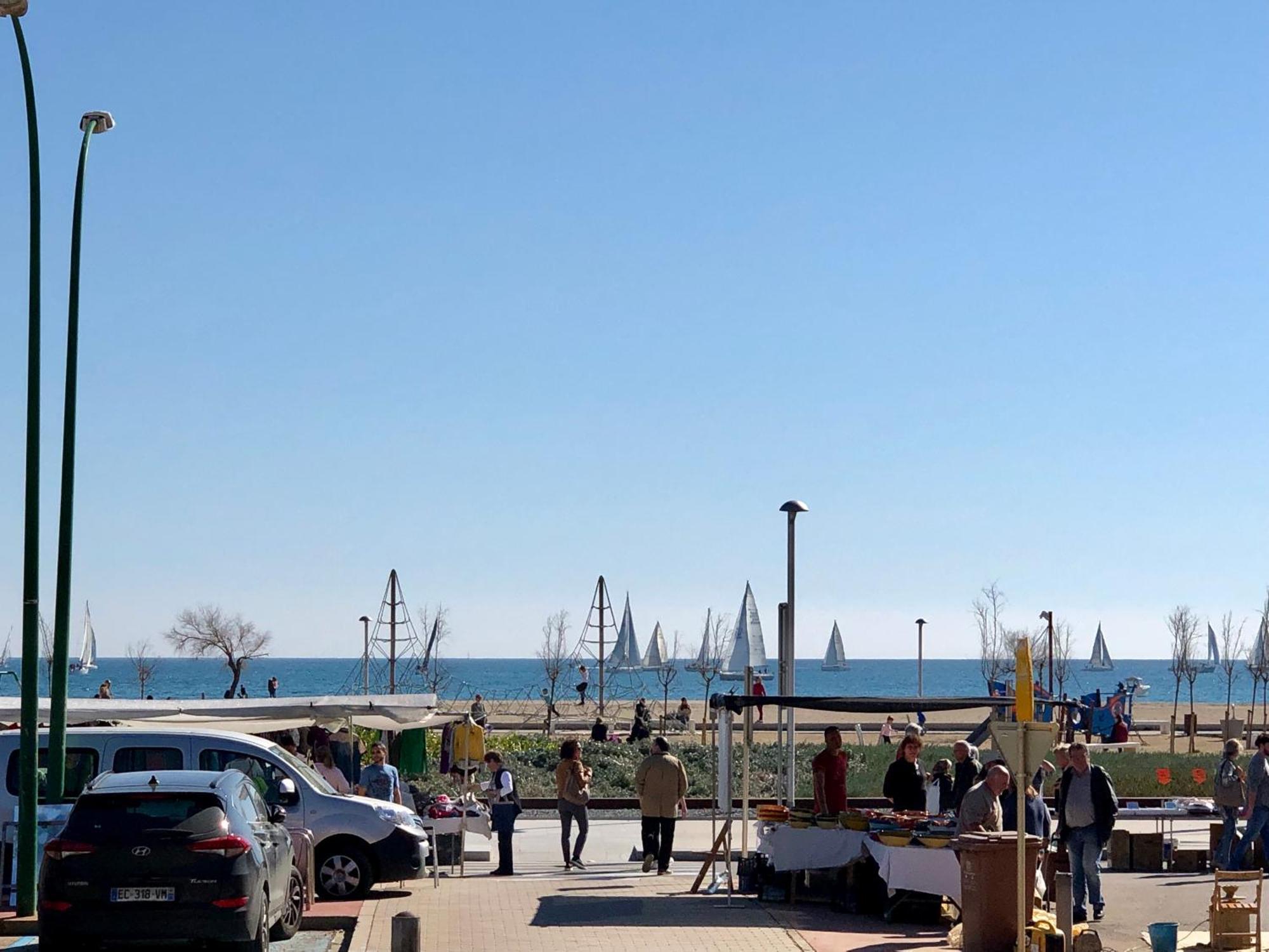 Apartament Amb Jardi A La Platja D'Емпуріабрава Екстер'єр фото