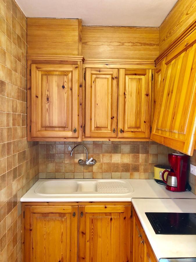 Apartament Amb Jardi A La Platja D'Емпуріабрава Екстер'єр фото